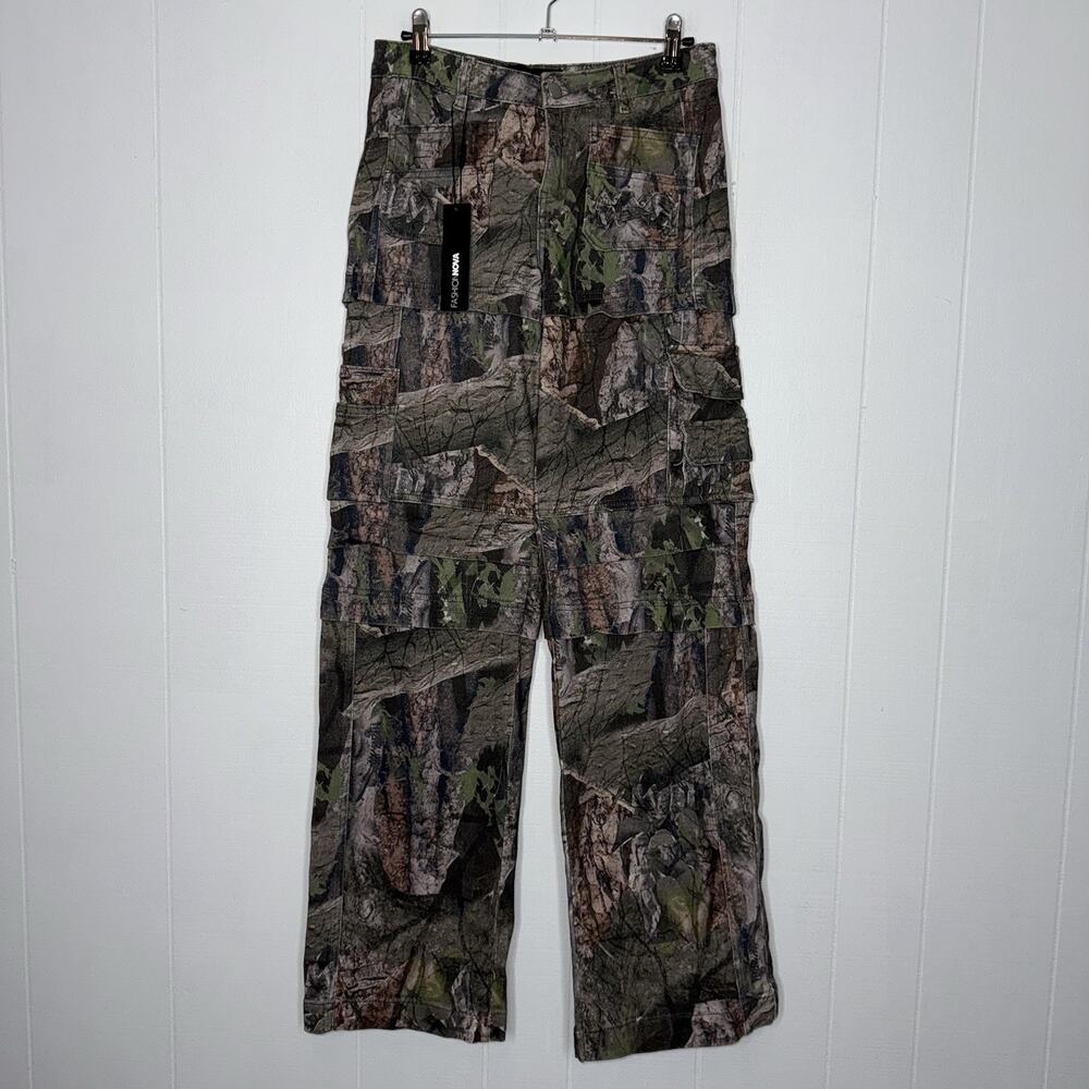 Fashion Nova Women’s Bree Camo Stretch Cargo Jean Size 3 NWT